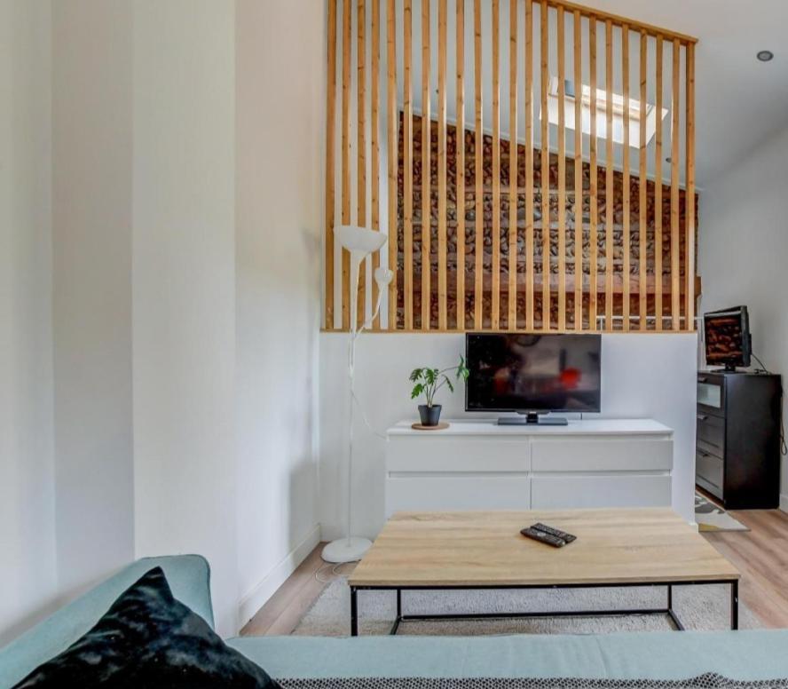 Joli Studio Maisonnette Avec Cachet Toulouse Exterior photo